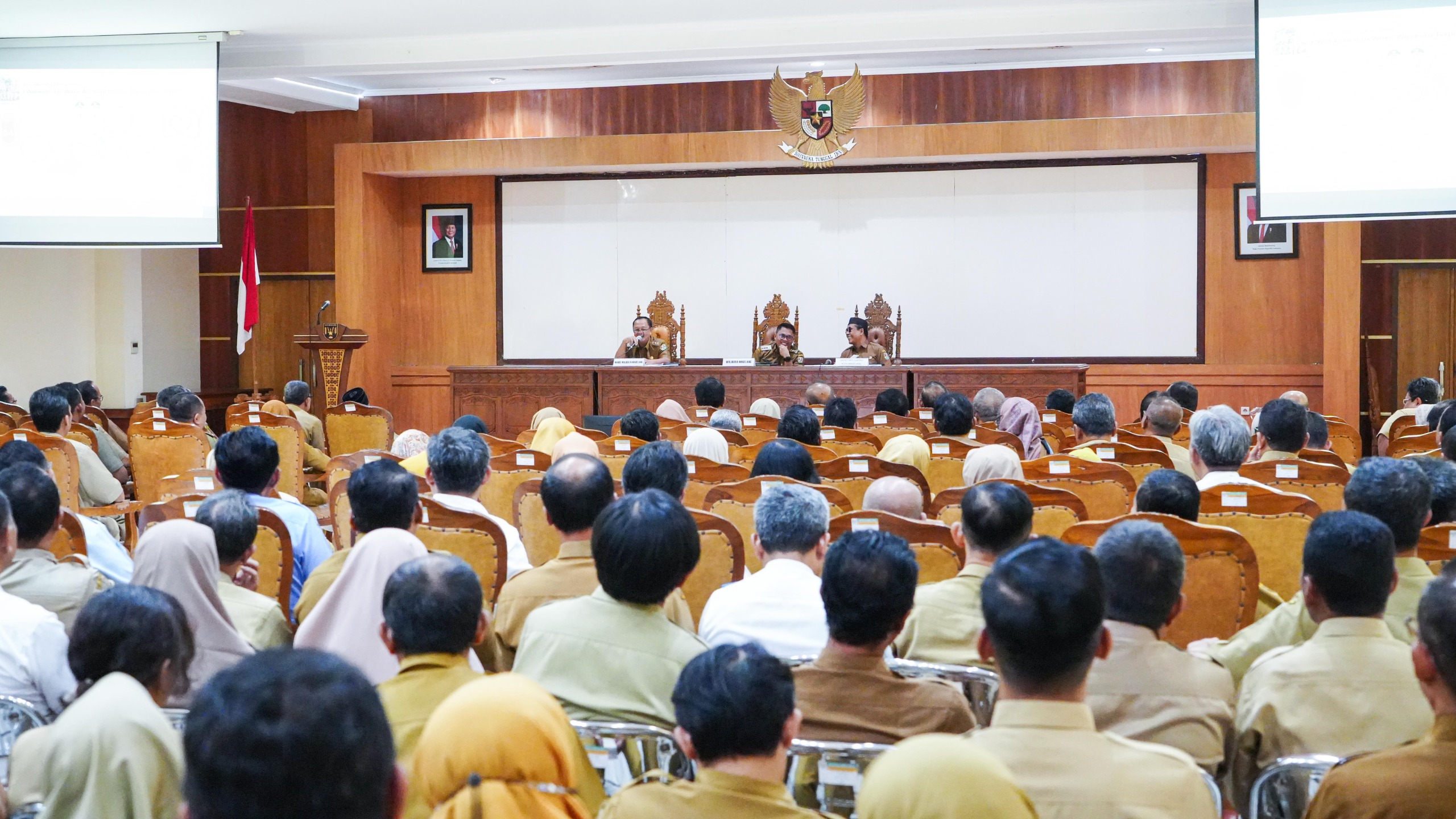 Perdana, Wali Kota dan Wakil Wali Kota Magelang Beri Pengarahan Seluruh OPD